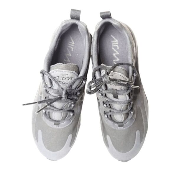 NWOB NIKE Air Max 270 React 'Triple Black' Running Shoes Size 8.5 - Picture 10 of 10